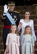 Rainha Letizia aposta em look de estilista espanhol para coroação ...