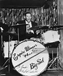 Sidney Catlett performs on stage in 1946 in the United States. News ...
