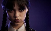 Jenna Ortega como Merlina Addams en 1er vistazo a Wednesday