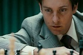 ‘Pawn Sacrifice’ Trailer Offers First Look at Tobey Maguire as Bobby ...