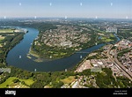 Aerial view of Kupferdreh, loop of the Ruhr river, Lake Baldeneysee ...