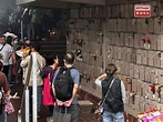 市民趁清明節拜祭先人 祭品店料生意有望上升 - 新浪香港