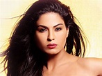 Veena Malik Actress HD photos,images,pics and stills-indiglamour.com ...
