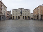 Casale Monferrato, Rathaus an der Piazza Guiseppe Mazzini (06.10.2018 ...