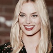 Margot ♡ | Margot robbie, Margot robbie harley, Margot robbie pictures