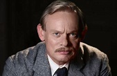 EXCLUSIVE: Martin Clunes Talks on No. 7 for 'Doc Martin' - Front Row ...