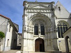 Loudun, France Beyond The Border, Barcelona Cathedral, Habitats, Places ...