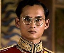 Bhumibol Adulyadej Biography - Facts, Childhood, Family Life & Achievements