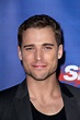 Dustin Milligan