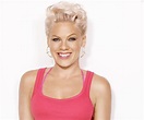Pink Biography - Facts, Childhood, Family Life & Achievements