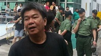 香港立法會議員梁國雄刑滿出獄 - BBC News 中文