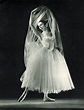 Alicia Markova 4 - Tienda de ballet Feel Like Dancing