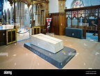 La nueva tumba de Richard III en la Iglesia Catedral de Leicester ...