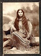 Vintage portraits of Native American girls | protothemanews.com