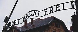 Arbeit macht frei (work sets you free) - facts about Auschwitz gate