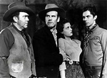 Foto de Walter Huston en la película El forajido - Foto 4 sobre 5 ...