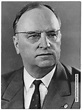 Kurt Hager, Mitglied des Politbüro des ZK der SED und Leiter der Ideologischen Kommission - 1964 ...