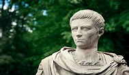 Suetonio cuenta que Calígula, deseoso de reponer el tesoro que él mismo ...