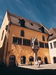 Tourist Information Regensburg - Altes Rathaus Regensburg | Fotogoals Fotospots