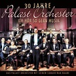 Palast Orchester mit seinem Sänger Max Raabe | iHeartRadio
