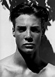photos by Herb Ritts: everyday_i_show — LiveJournal Famous Portrait ...