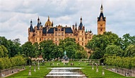 Schwerin Castle, Germany | Germany castles, Castles to visit, Beautiful ...