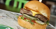 Wahlburgers opens second Ohio location in downtown Cincinnati