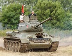 Military Vehicles Spotlight: Soviet T-34/85 Tank - Military Trader/Vehicles