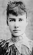 Nellie Bly: A Female Investigative Journalist Pioneer | Owlcation