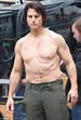 Tom Cruise Shirtless Body Pictures | Global Celebrities Blog
