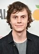 Evan Peters - SensaCine.com.mx