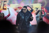 Heavy D Performs Medley of Hits at the 2011 BET Hip-Hop Awards