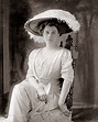 Miss Henrietta Louise Cromwell Brooks | 1911 Vintage Life, Vintage Girls, Vintage Beauty, Hats ...