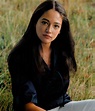 Olivia Hussey : r/ClassicScreenBeauties