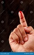 Sangre en el dedo foto de archivo. Imagen de hospital - 14894734