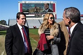 Will Muschamp uses wife to prove prowess to South Carolina