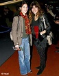 Charlotte Gainsbourg et Lou Doillon - Nous sommes des soeurs célèbres ...