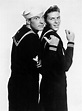 Gene Kelly y Frank Sinatra en “Levando Anclas” (Anchors Aweigh), 1945 ...