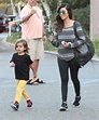Vidéo : Exclusif - Kourtney Kardashian et son fils Mason se promènent ...