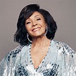 Shirley Bassey - Net Worth 2022/2021, Age, Height, Bio, Family, Wiki