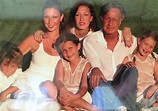 Mohamed hadid with all his five children