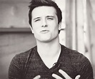 josh hutcherson jhutch gif | WiffleGif