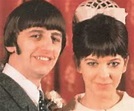 La extraordinaria vida amorosa de Ringo Starr, el nuevo Caballero de la ...