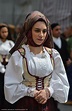Costume Sardo - Traditional Sardinian costume | Costumi, Donne, Costumi ...