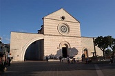 Basilica di Santa Chiara - Wikipedia
