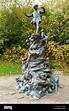 La statua di Peter Pan in Kensington Gardens, Londra Foto stock - Alamy