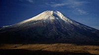 File:Mount Fuji from Hotel Mt Fuji 1994-11-29.jpg - Wikimedia Commons