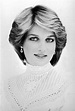 1982-07-01 New portrait of Diana taken by Lord Snowdon to commemorate ...