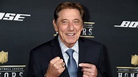Joe Namath Uses His Hall of Fame Career and Broad Smile to Inspire Others