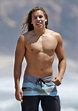 Fotos: Joseph Baena, hijo de Arnold Schwarzenegger, es todo un surfista californiano - Foto
